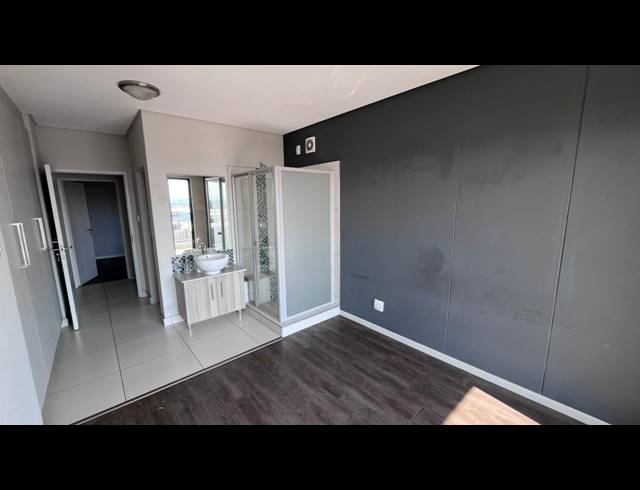 2 bed property to rent in EDENBURG